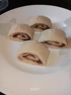 Donkey rolls