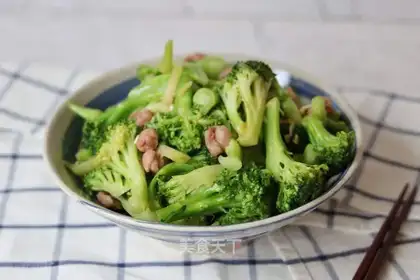 Sausage garlic broccoli