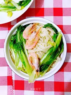 ♪ Arctic shrimp noodles ♪