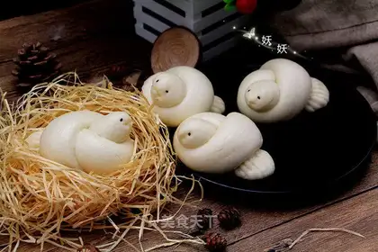 Little dove buns