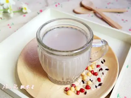 Red bean bean moist