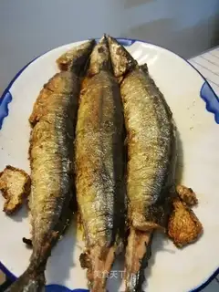 Fried swordfish