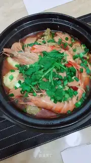 Spicy seafood pan