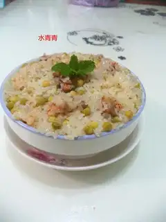 Meat and pea rice