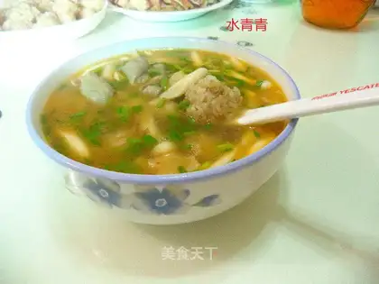 Maroon mushroom soup