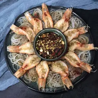 Garlic fan steamed shrimp