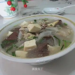 Pork tofu soup