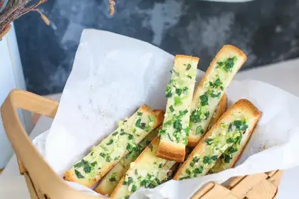 Garlic toast
