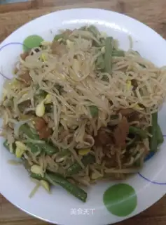 Steamed halogen noodles
