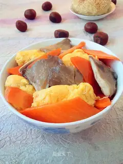 Carrots, puffed eggs