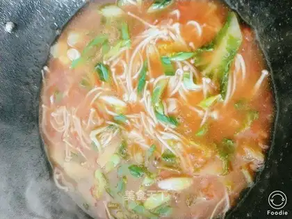 Tomatoes, golden mushrooms