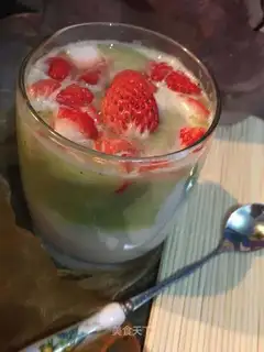 Low-fat yogurt