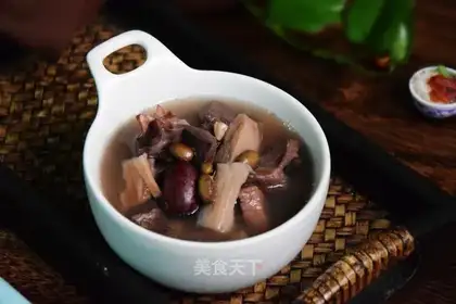 Black Bean Lotus Pork Heart soup