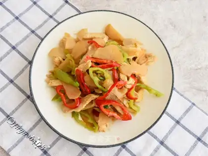 Chicken-crackers