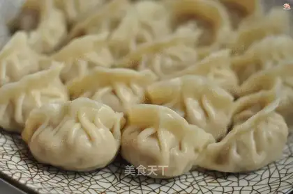 Lotus dumplings