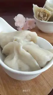 Porridge pork dumplings