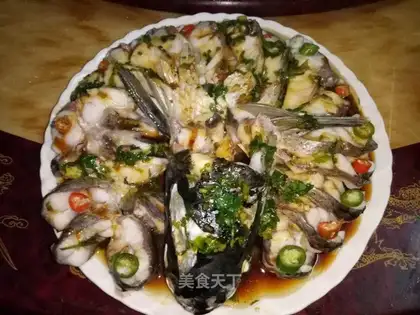 Vacuated grassfish