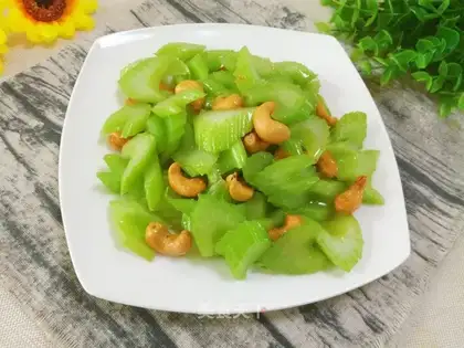Celery cashew