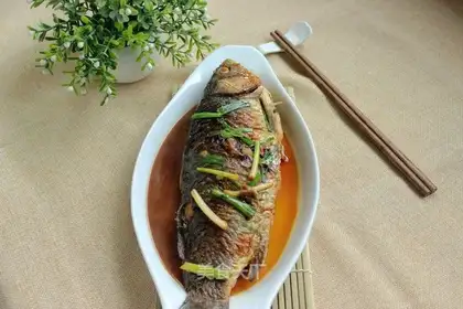 Red-burned mackerel
