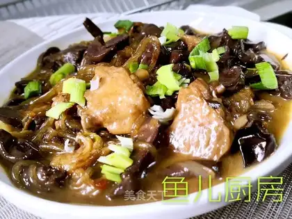 Chicken stew mushrooms