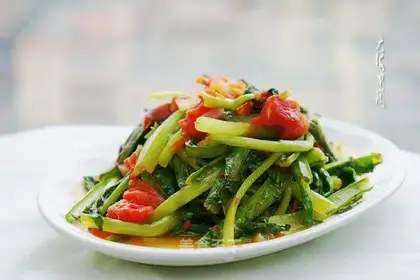 Tomato's fried cabbage