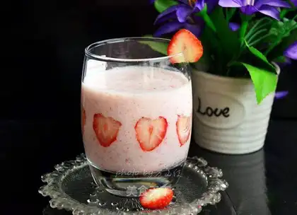 Strawberry shakes