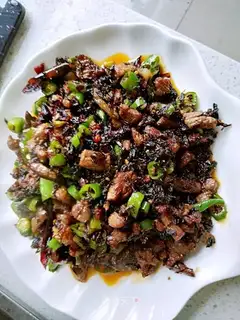Plum chow
