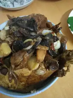 Chicken stew mushrooms
