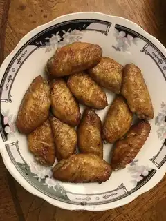 Roasted chicken wings