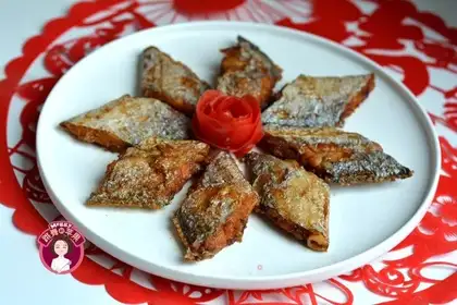 Frozen sugar with fish