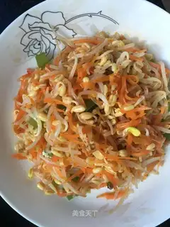 Cold bean sprouts