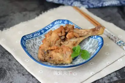 Fry chicken chop leg