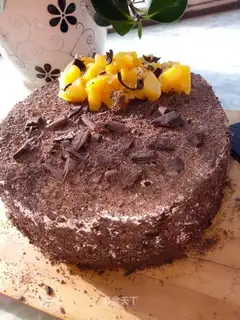 Chocolate cream cake