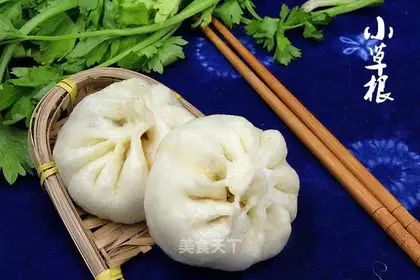 Celery pork bun