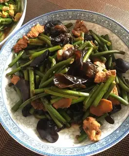 Garlic fried meat