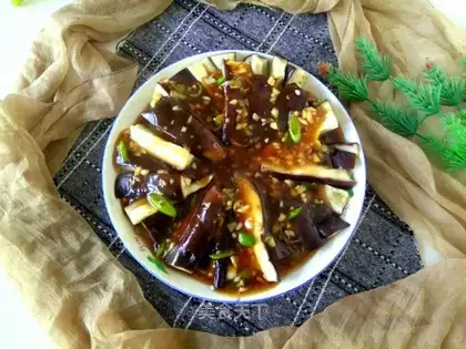 Pour eggplant