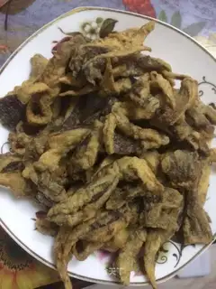 Dry-dry fresh mushrooms