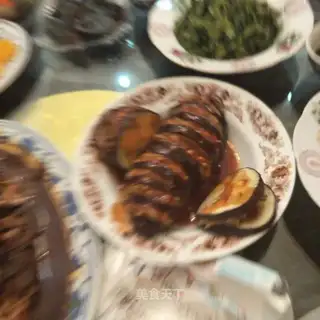 Meat and eggplant