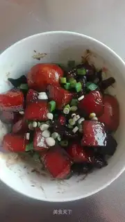 Pure sugar cane and red sugar