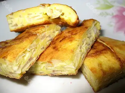 Apple omelet