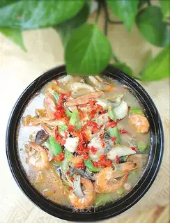 Boiled fish and shrimp