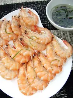 boiled shrimp