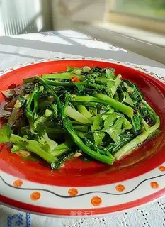 stir-fried cabbage with black pepper