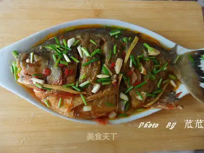 Braised bream fish