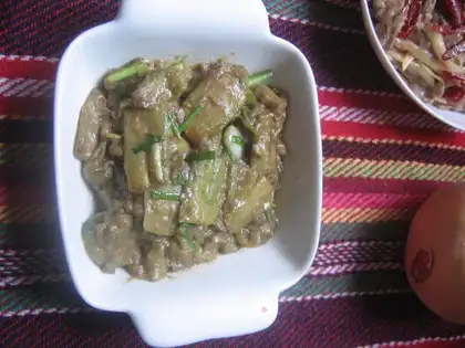 Roasted eggplant with salt egg yolk