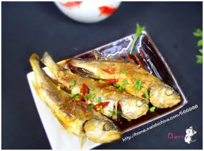 Sweet and spicy yellow croaker