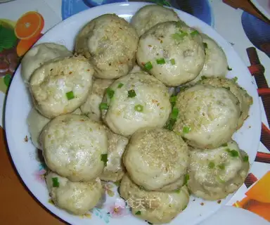 pan-fried bun stuffed with