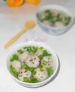 Mushroom fish balls