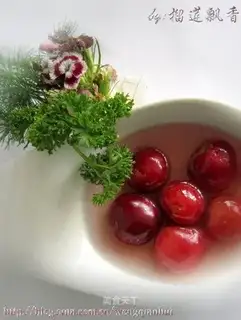 Cherry in syrup