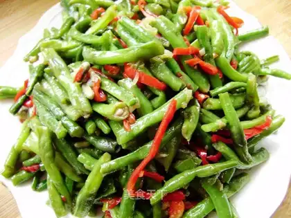 Cowpea red pepper shreds